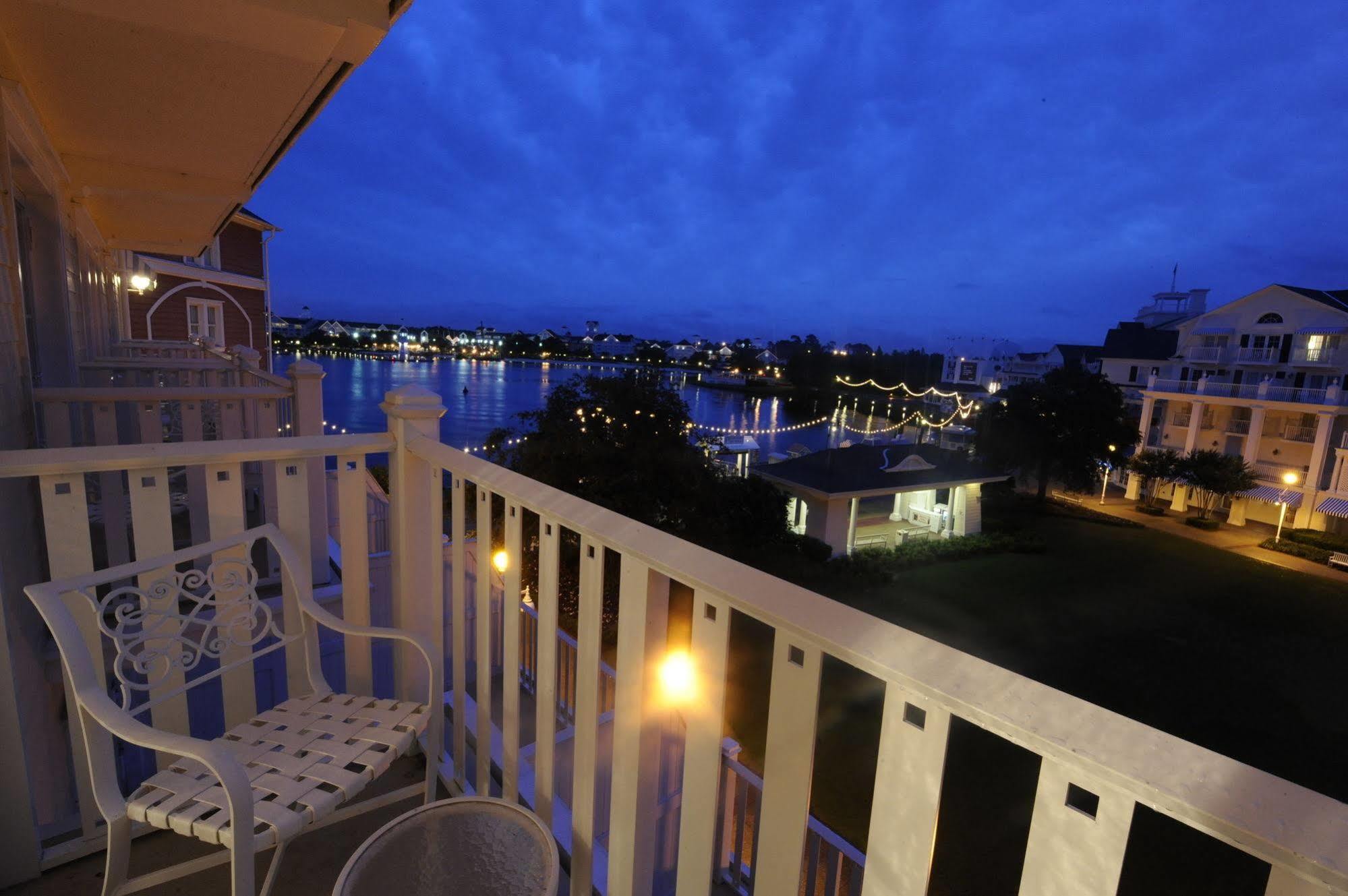 ดิสนีย์ บอร์ดวอล์ก วิลลา Hotel เลก บูเอนา วิสตา ภายนอก รูปภาพ